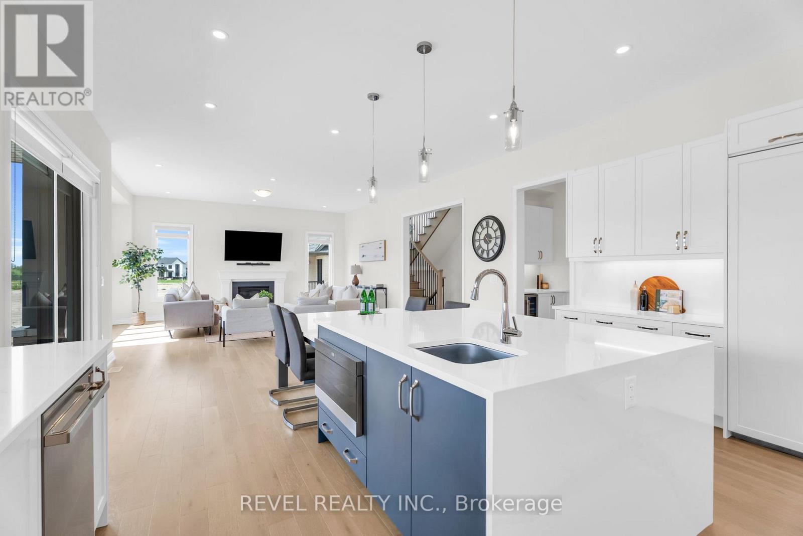 36 Ewing Way Property Photo 15