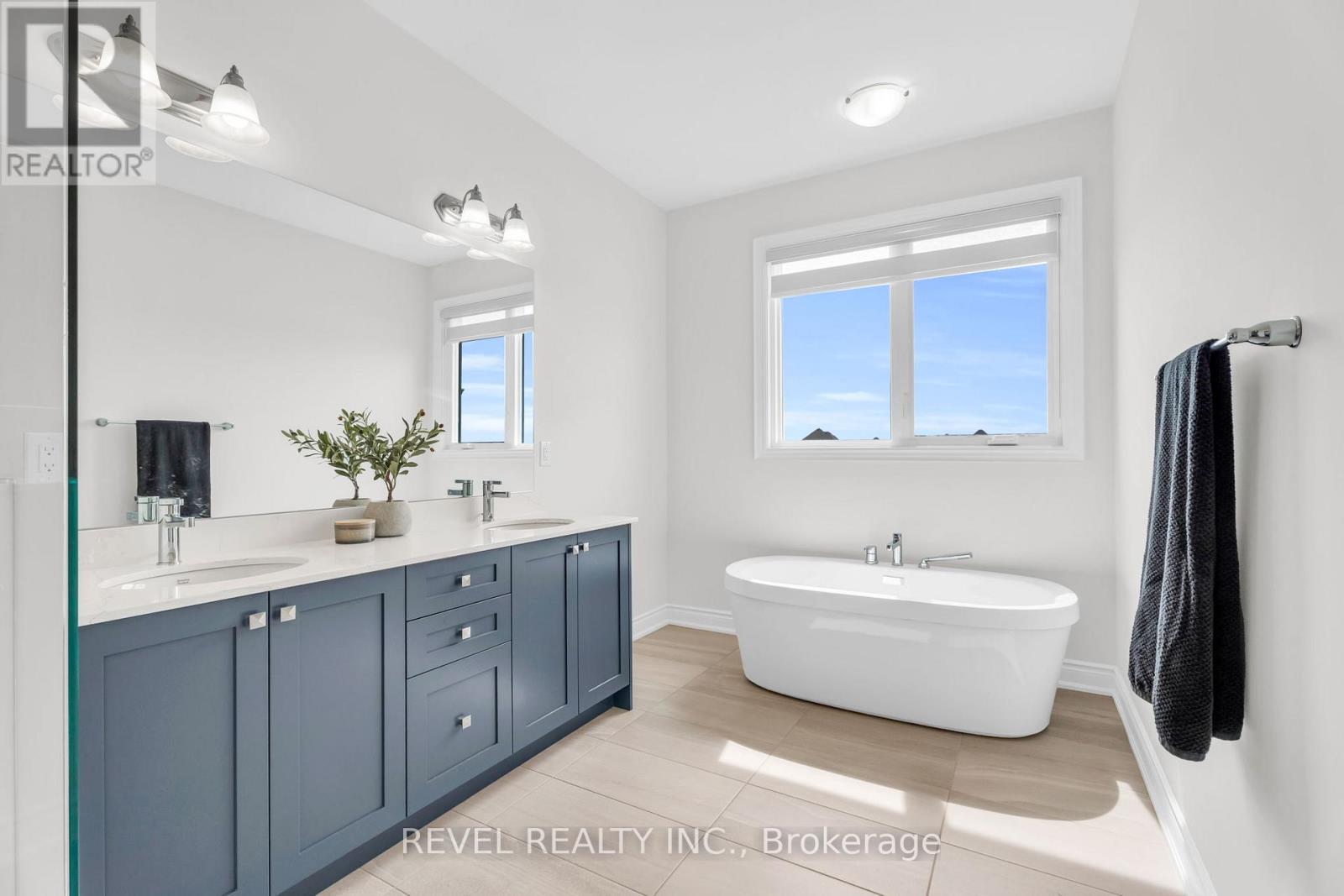 36 Ewing Way Property Photo 29