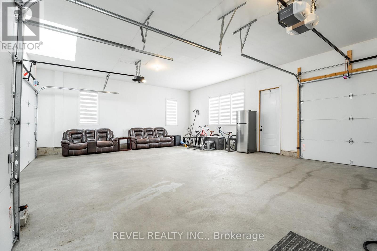 36 Ewing Way Property Photo 45