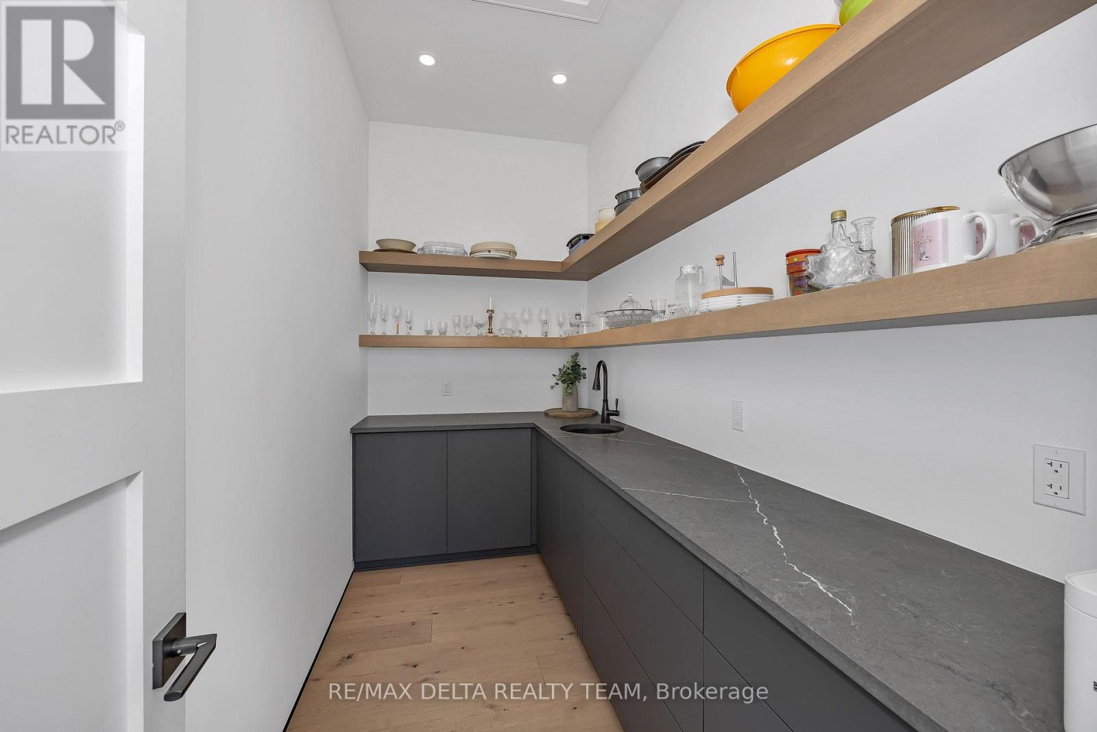 1255 Arbuste Avenue Property Photo 12