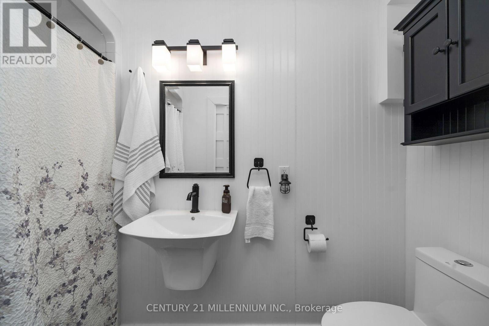 17 Erin Heights Drive Property Photo 30