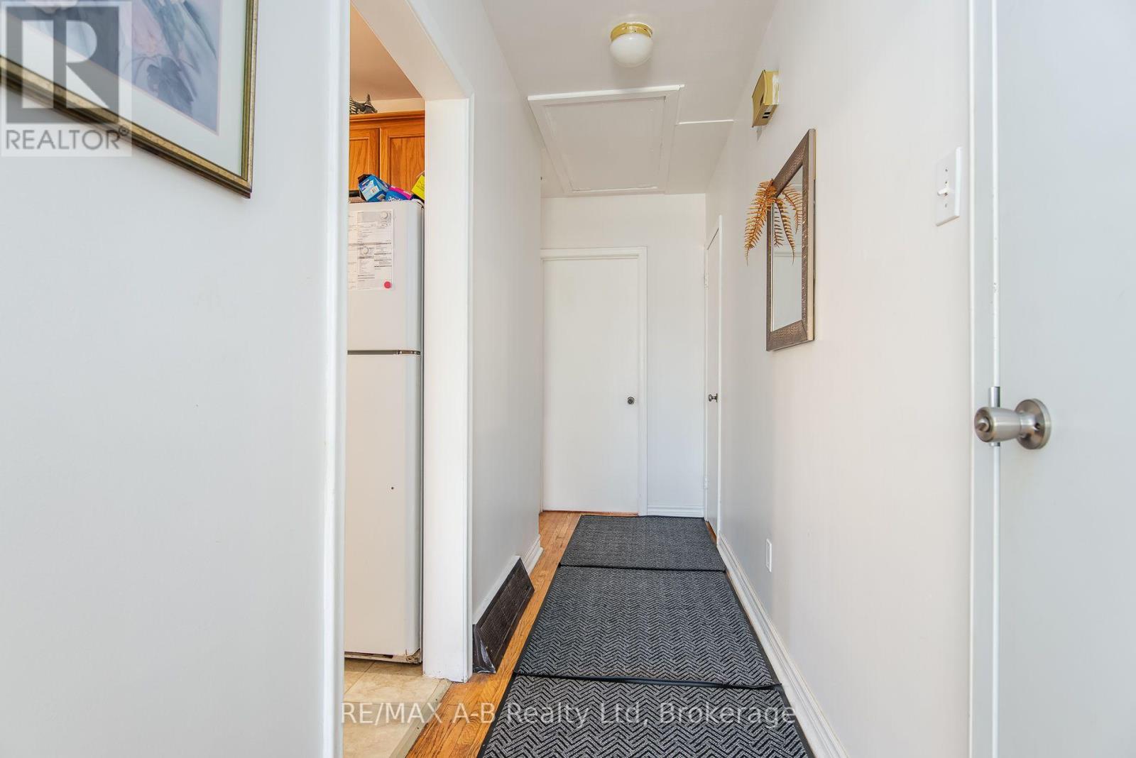 727 Frederick Street Property Photo 14