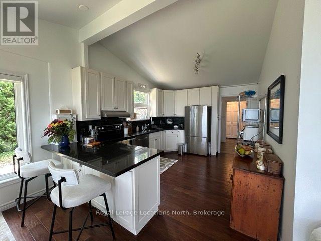 309 Sunset Boulevard Property Photo 4