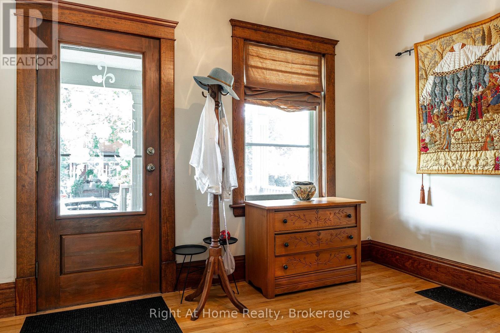 142 Elizabeth Street Property Photo 5