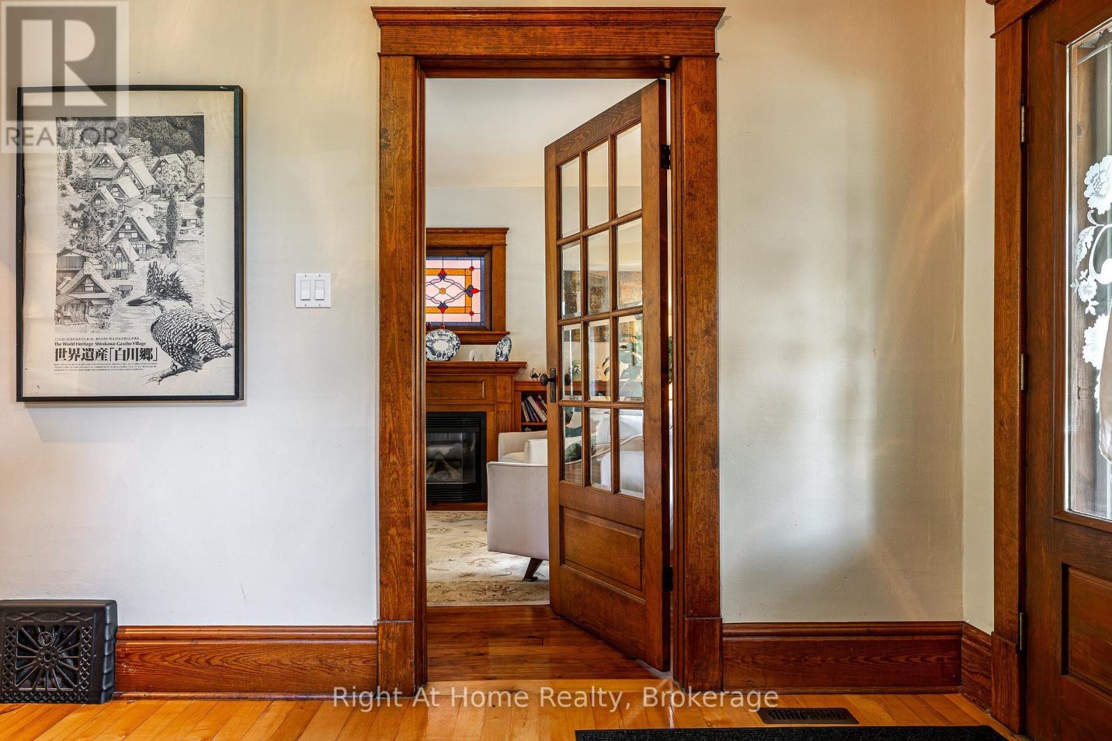 142 Elizabeth Street Property Photo 6
