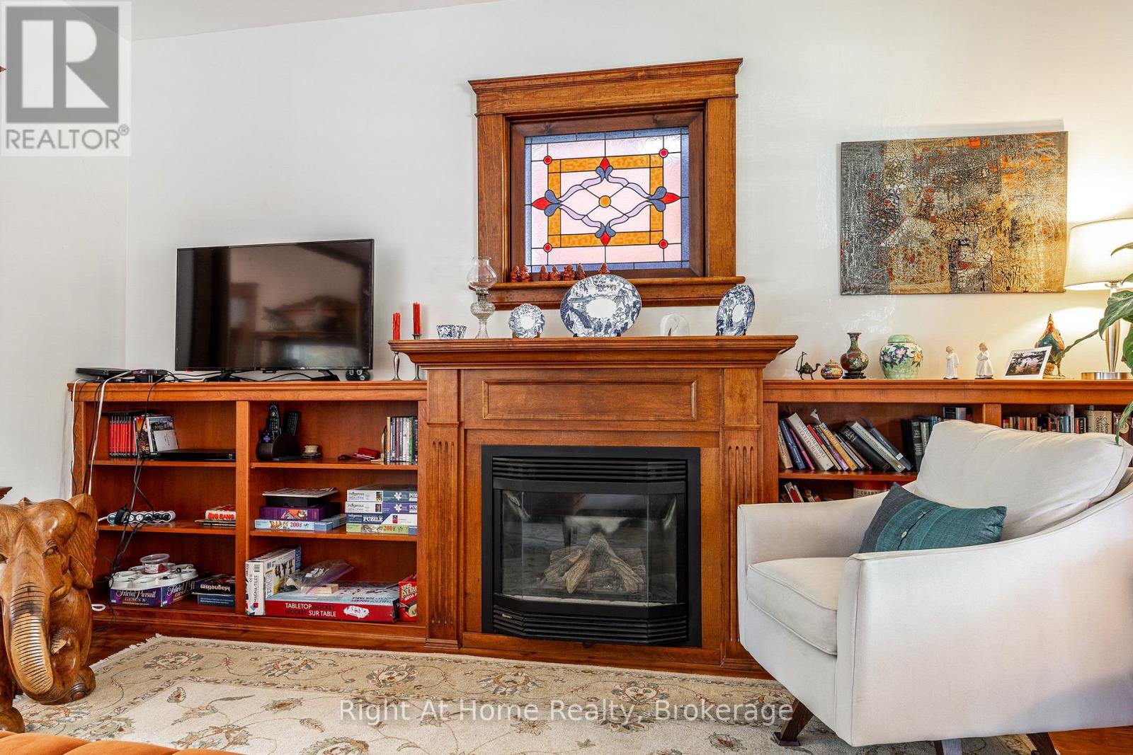 142 Elizabeth Street Property Photo 7