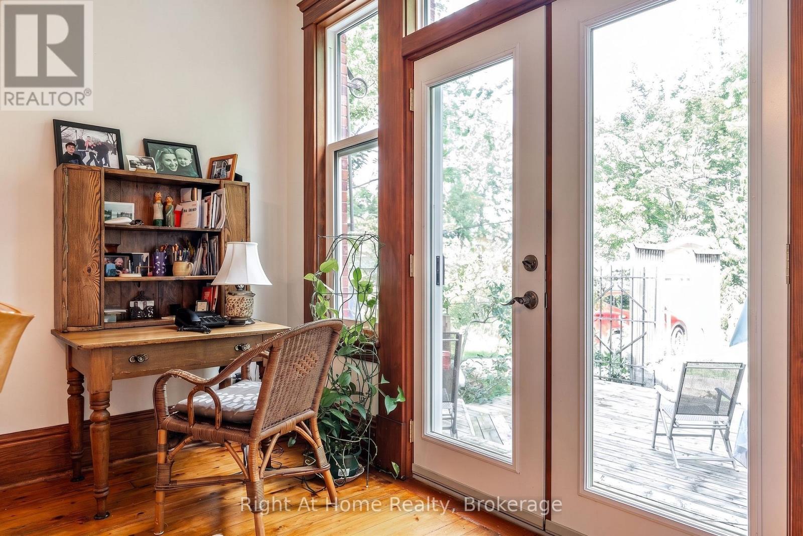 142 Elizabeth Street Property Photo 13