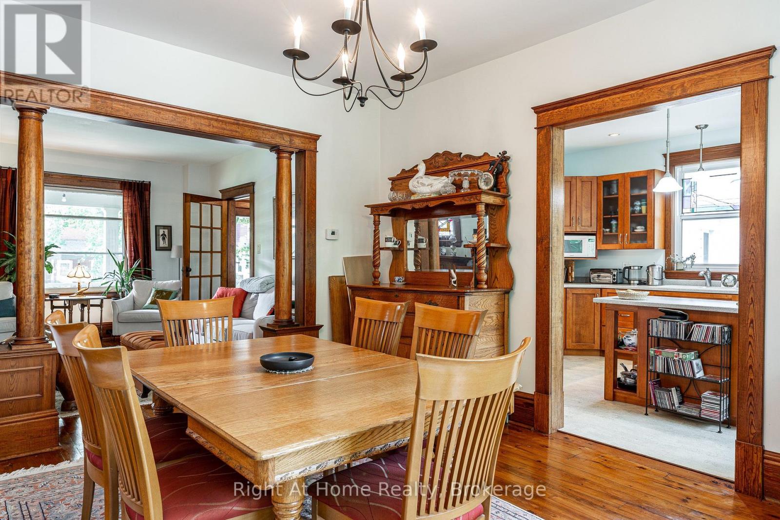 142 Elizabeth Street Property Photo 14