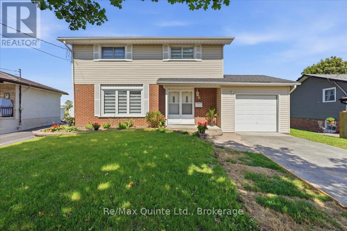 15 ROBERTSON LANE