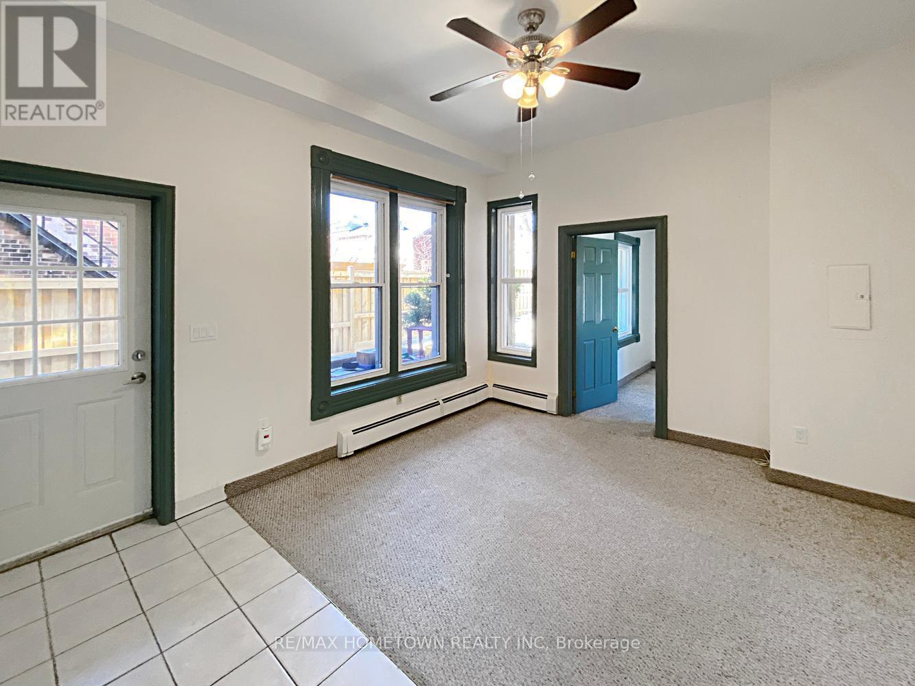 98 Pine Street Property Photo 20