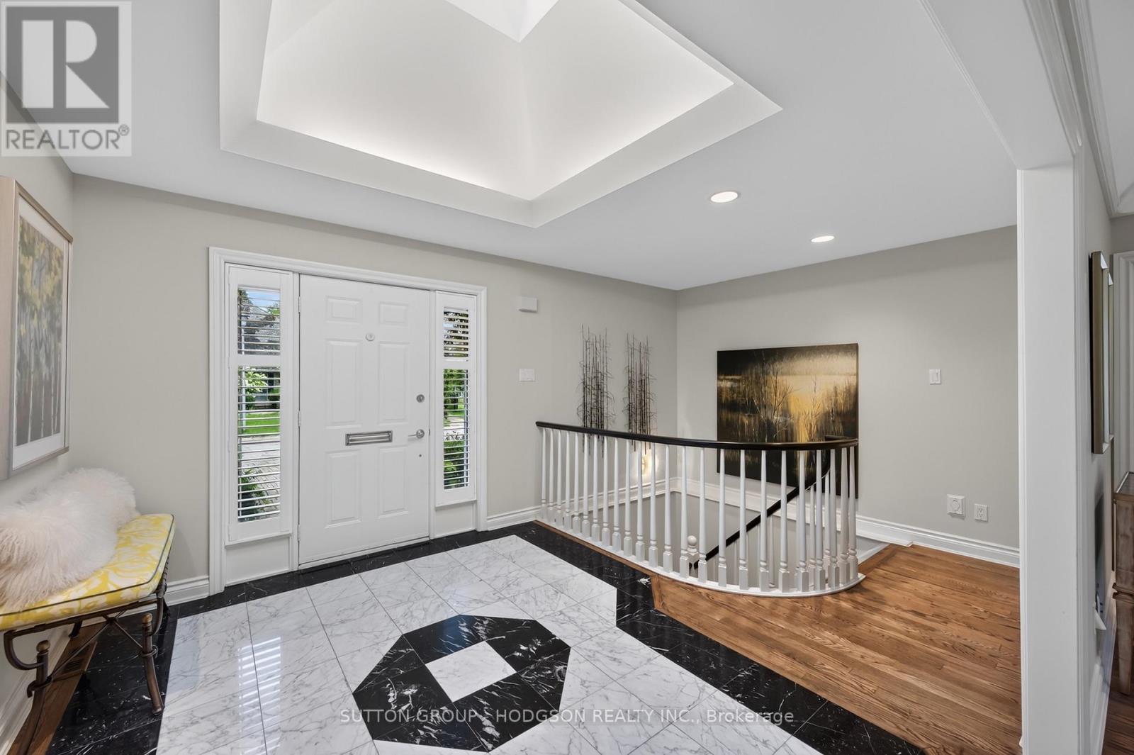 19 Tallwood Circle Property Photo 8
