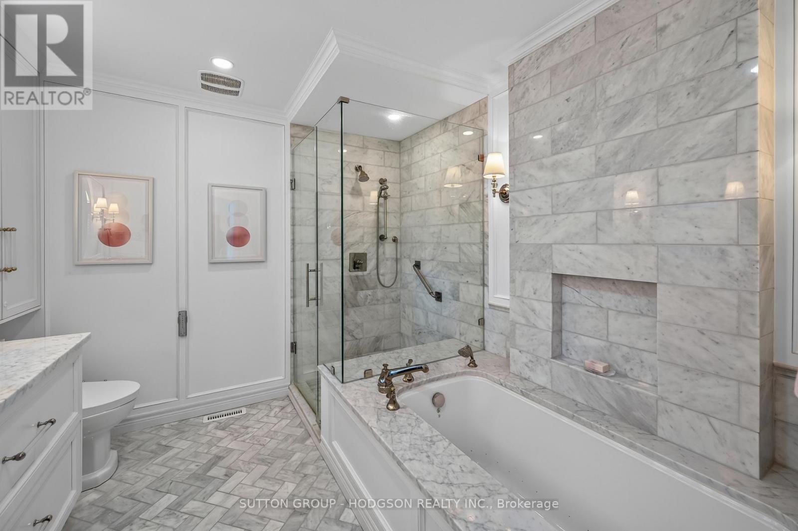 19 Tallwood Circle Property Photo 25