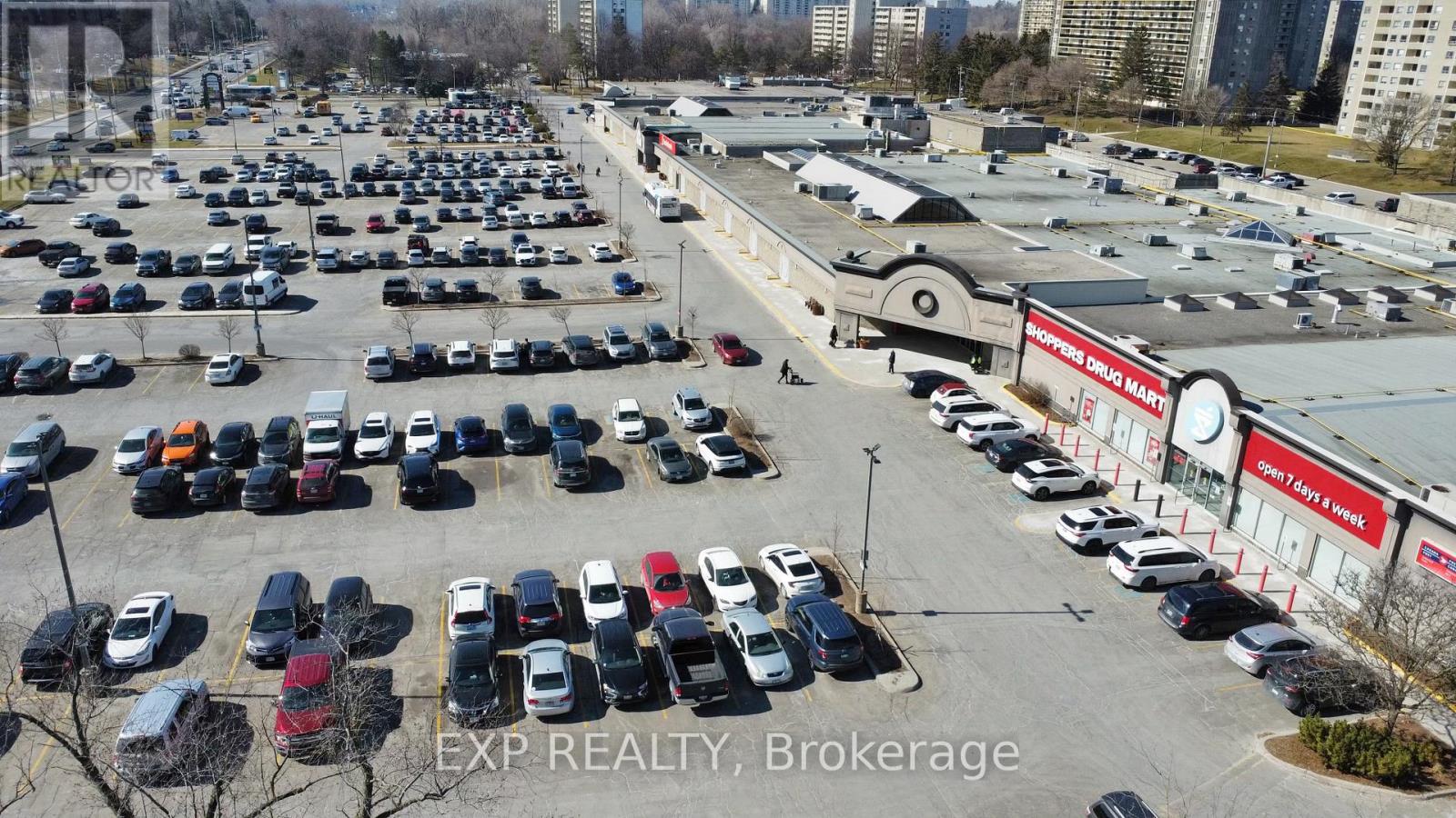 2 - 301 Oxford Street W Property Photo 2