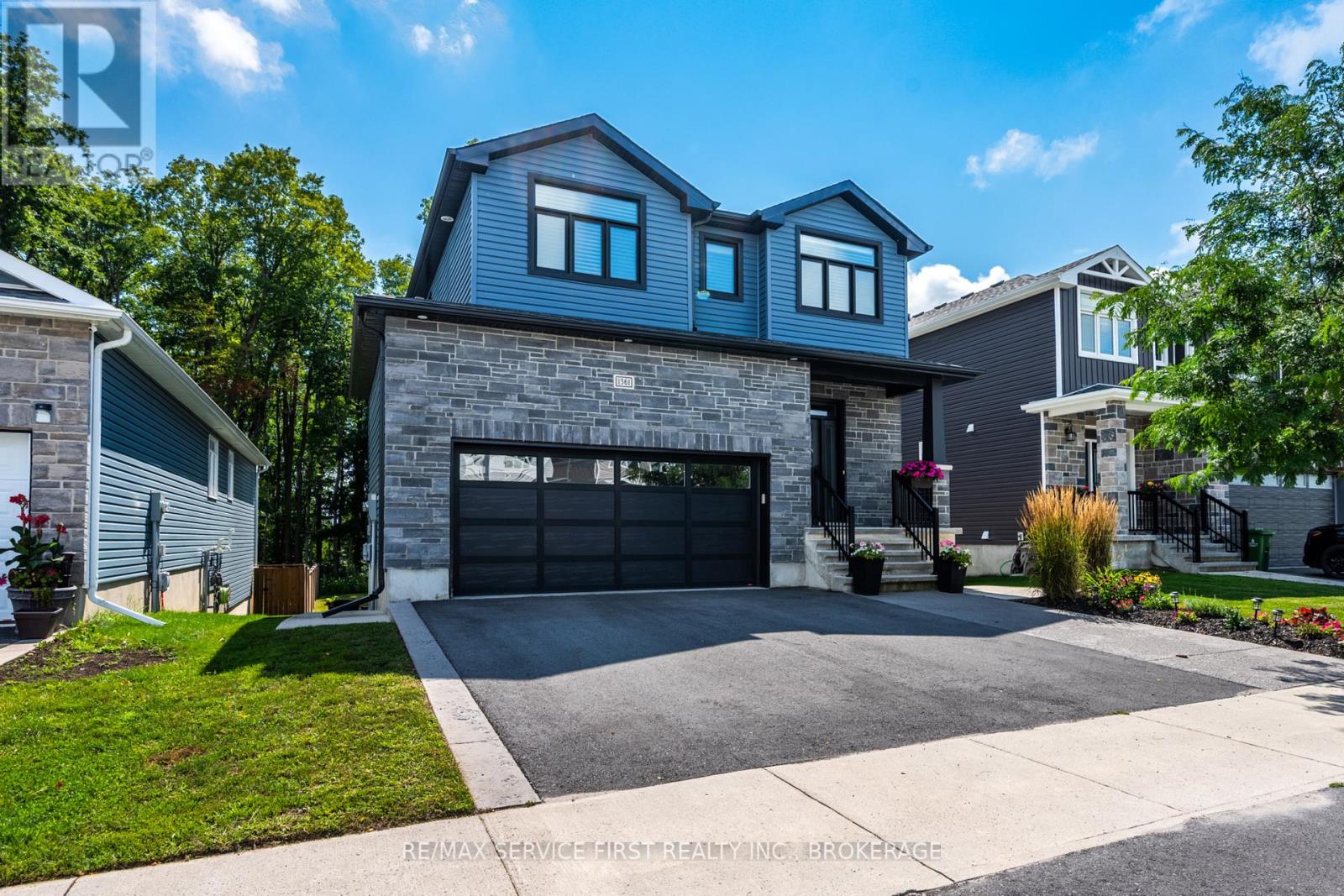 1361 Ottawa Street Property Photo 1