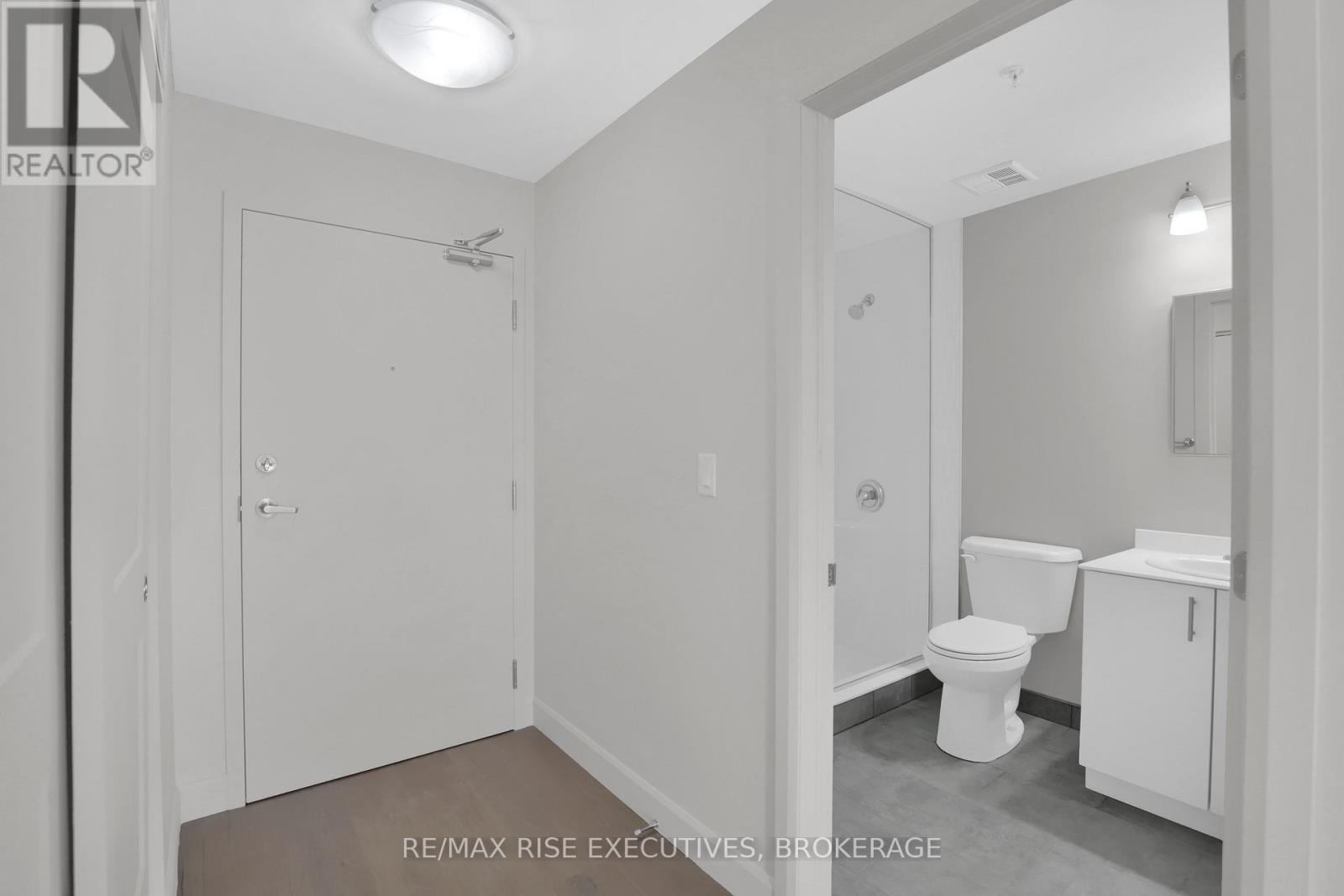 407 - 1080 Terra Verde Way Property Photo 4