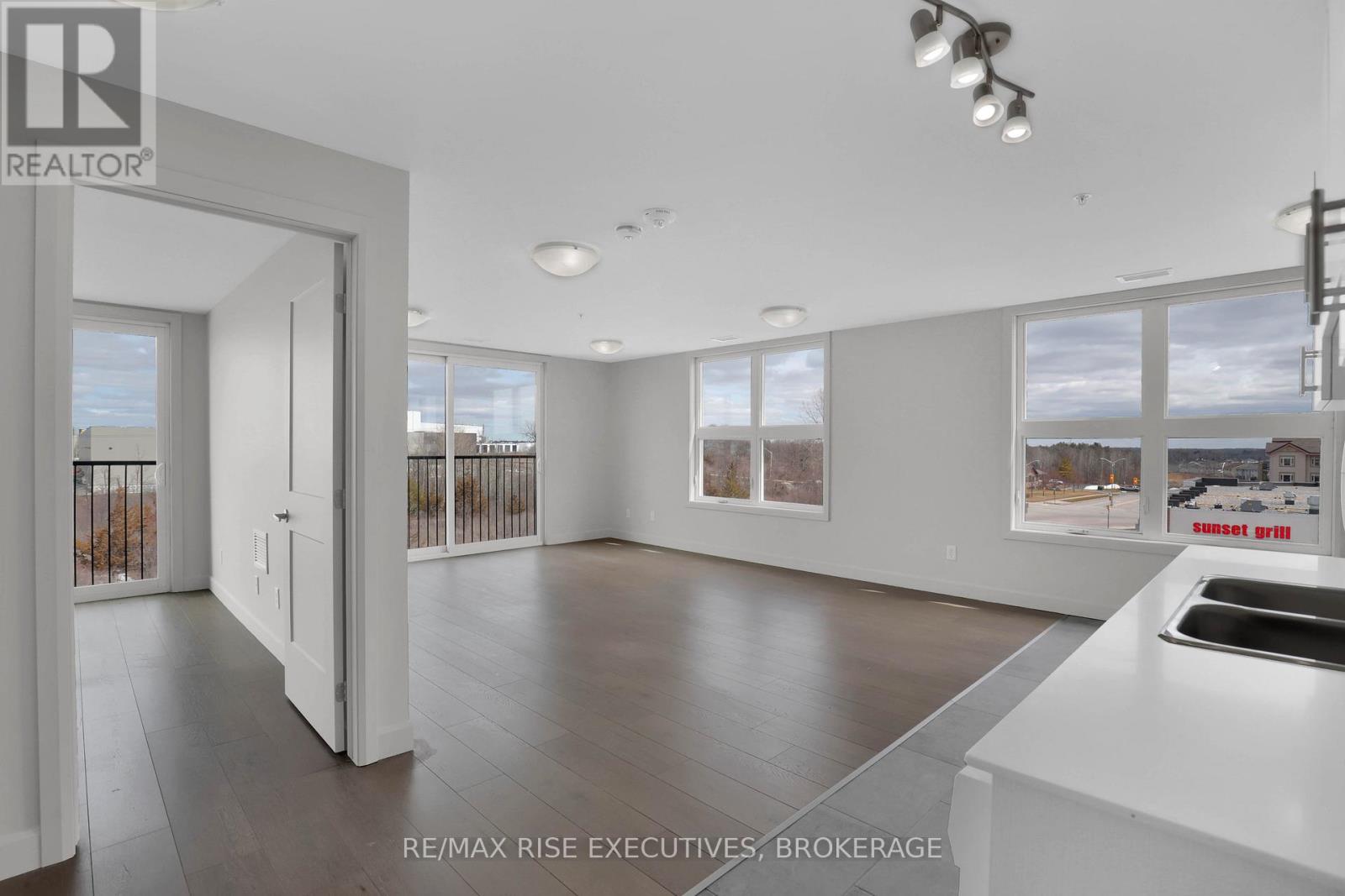 407 - 1080 Terra Verde Way Property Photo 9