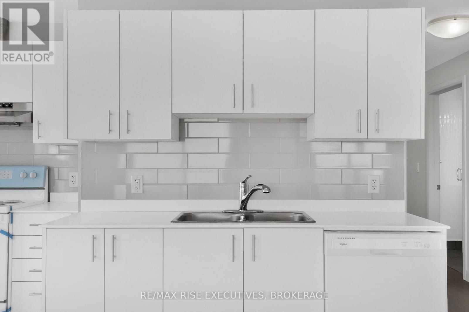 407 - 1080 Terra Verde Way Property Photo 12