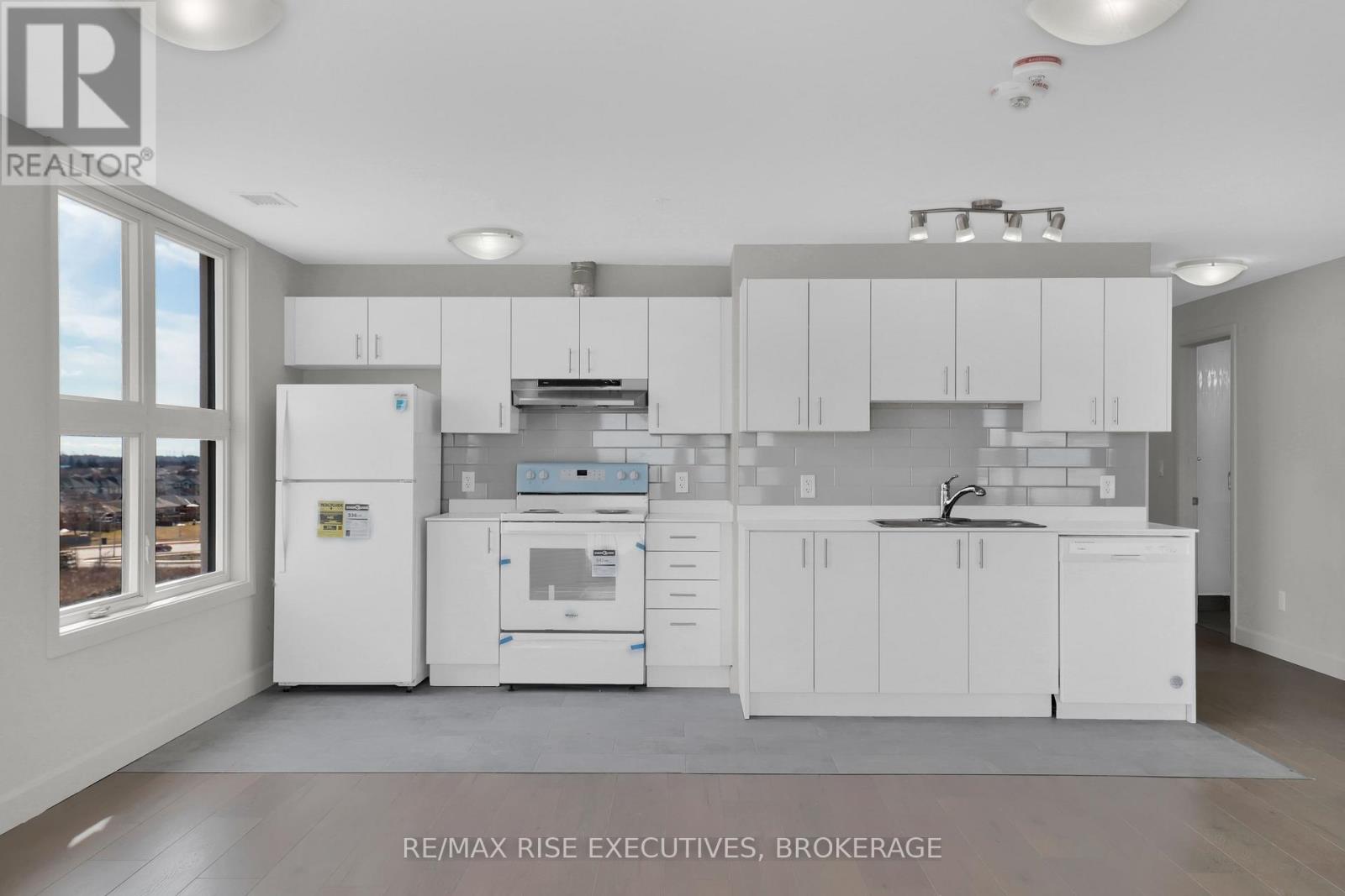 407 - 1080 Terra Verde Way Property Photo 17