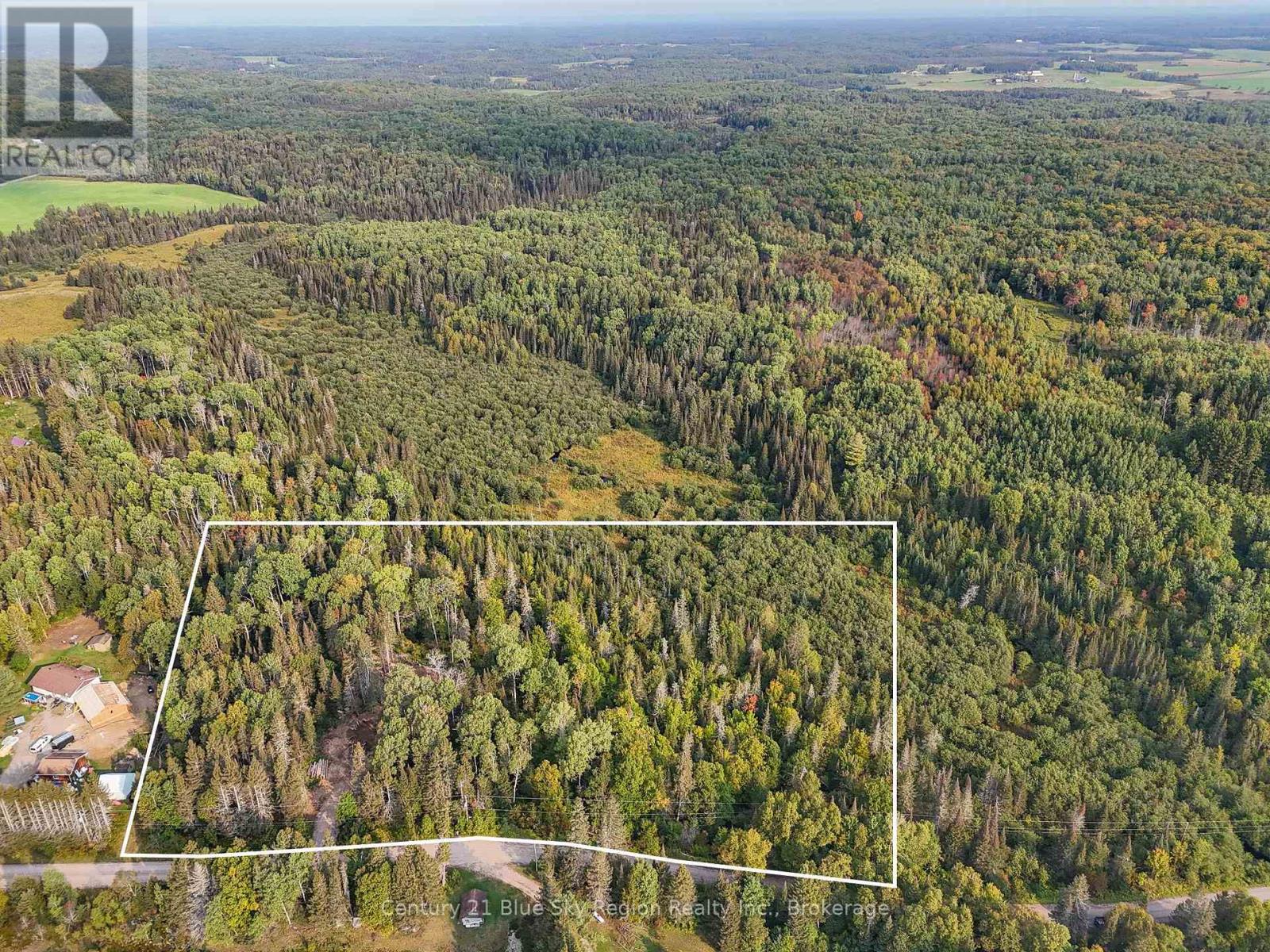 356 Hunt Line Property Photo 1
