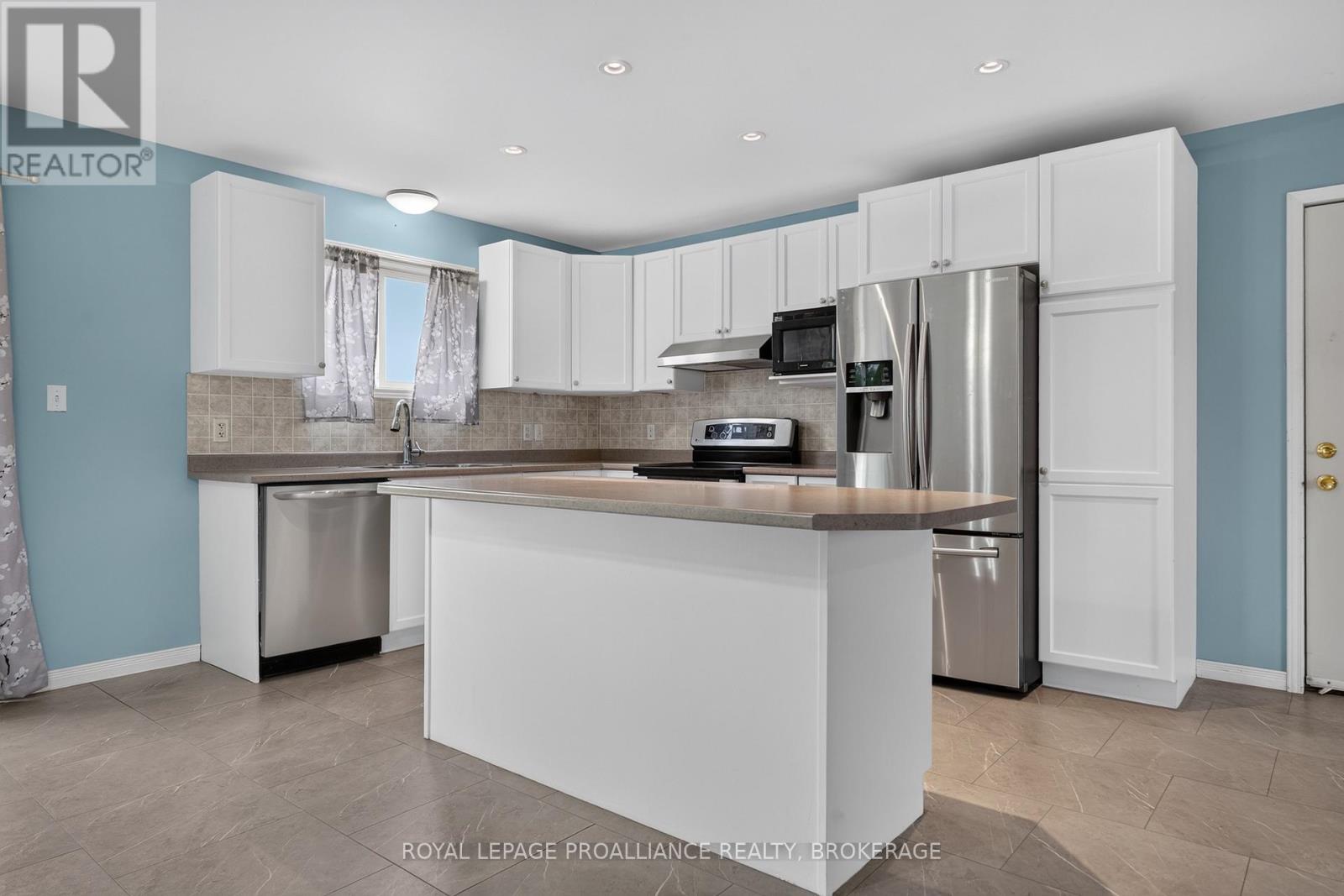 1023 Browns Road Property Photo 14