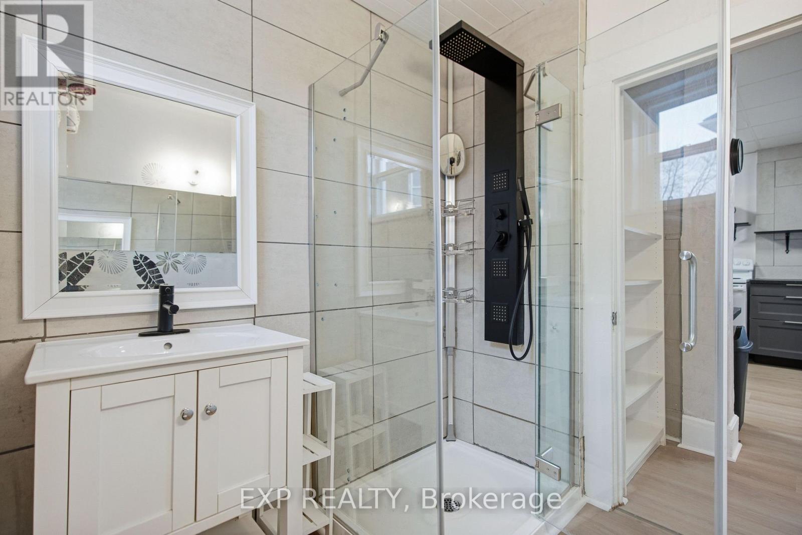 119 Beckwith Street N Property Photo 17