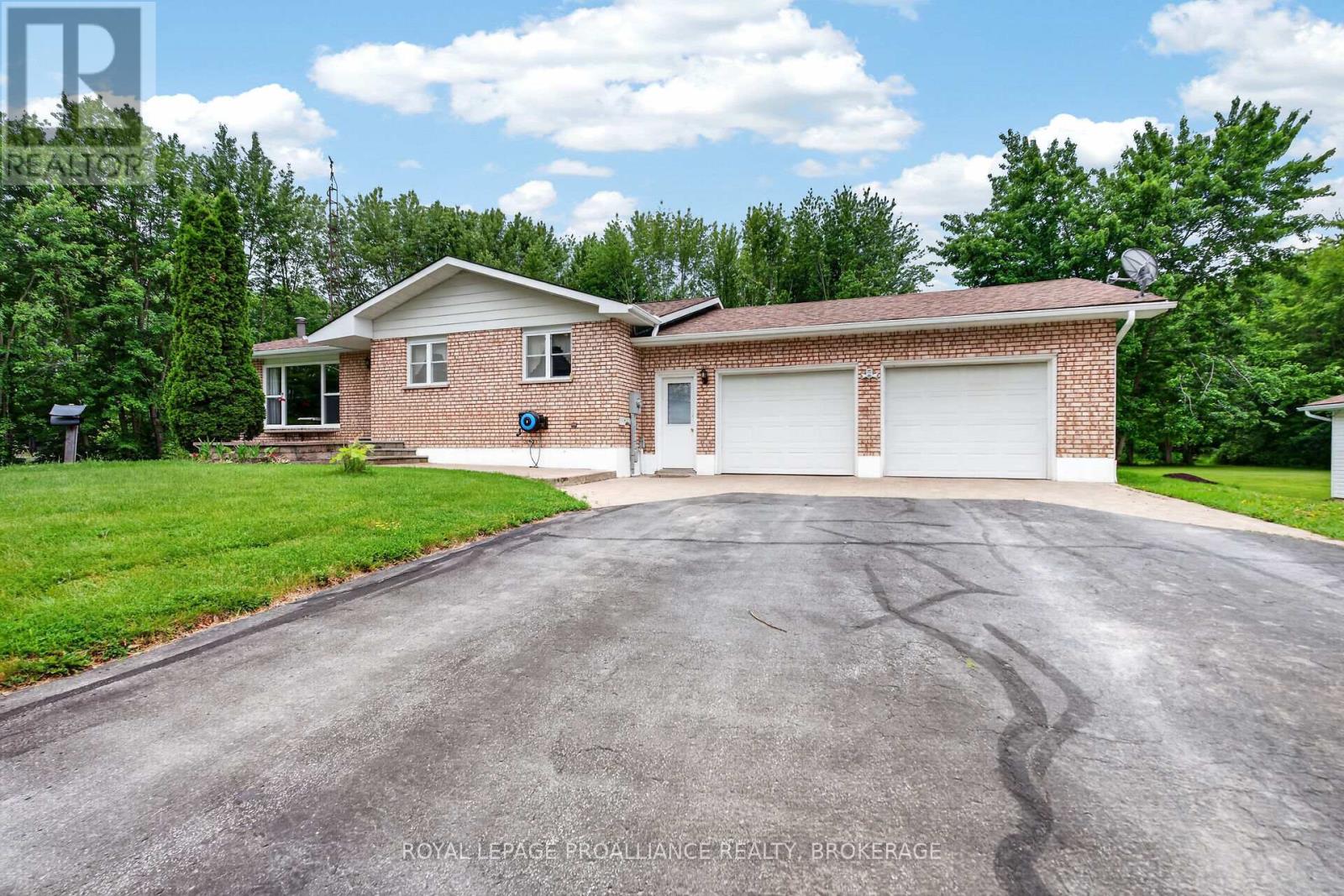 1246 Townline Road Property Photo 1