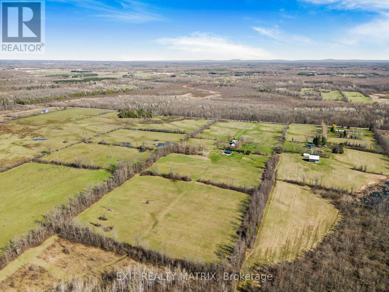 19209 Kenyon Concession 7 Road Property Photo 23