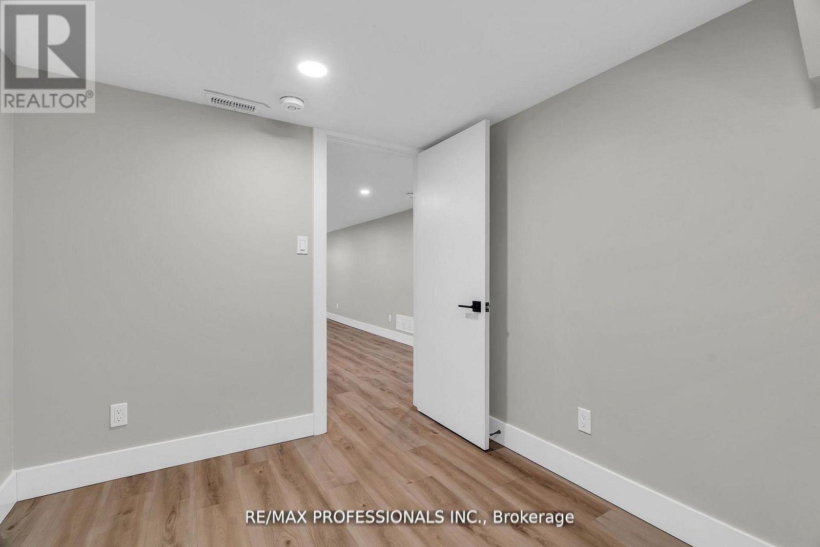 Lower - 139 Byron Avenue Property Photo 12
