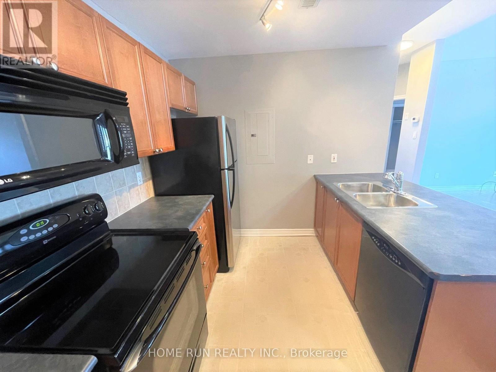 F - 170 Waterbridge Drive Property Photo 15