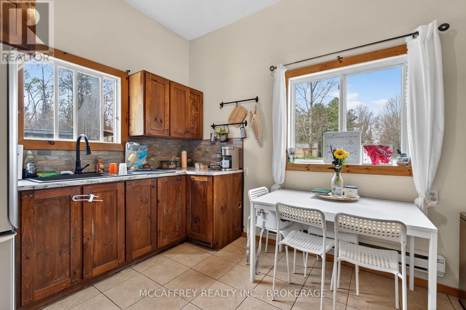 14 Glastonbury Road Property Photo 13