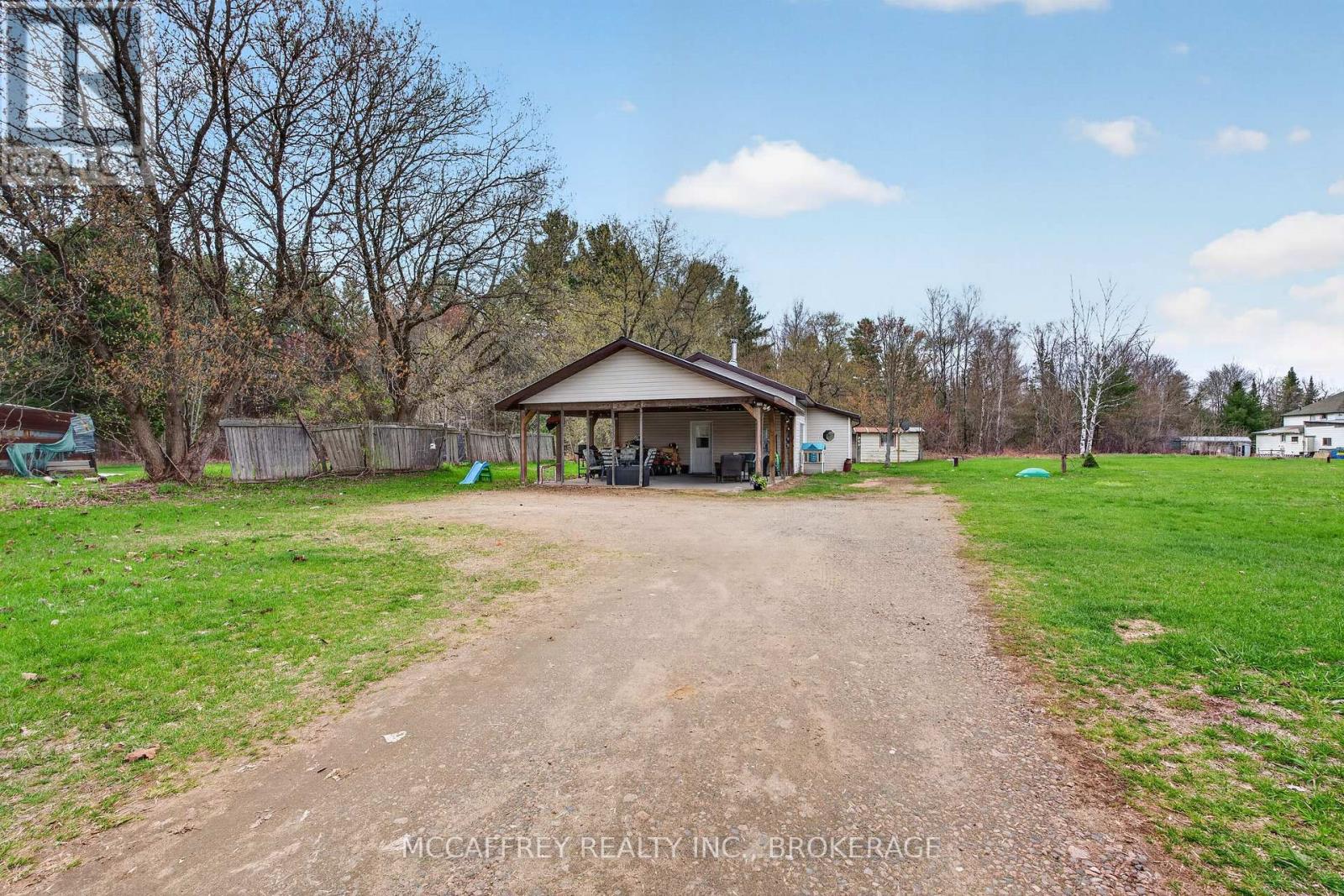 14 Glastonbury Road Property Photo 23