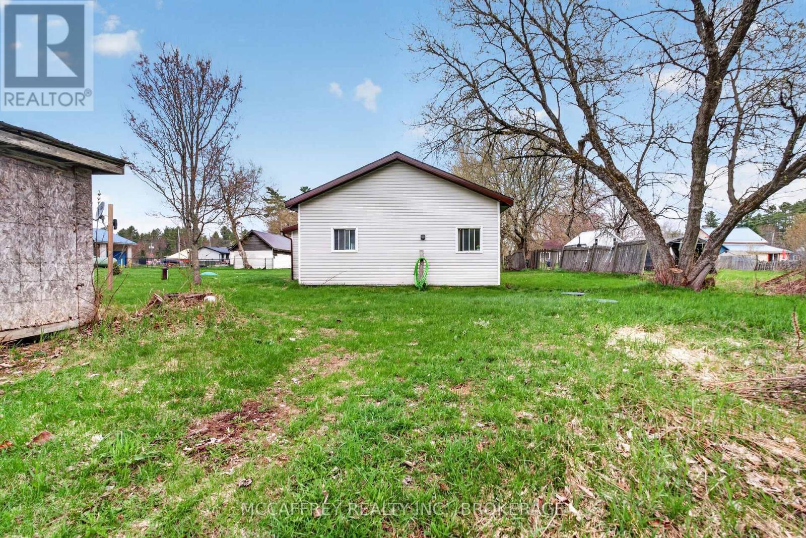 14 Glastonbury Road Property Photo 25