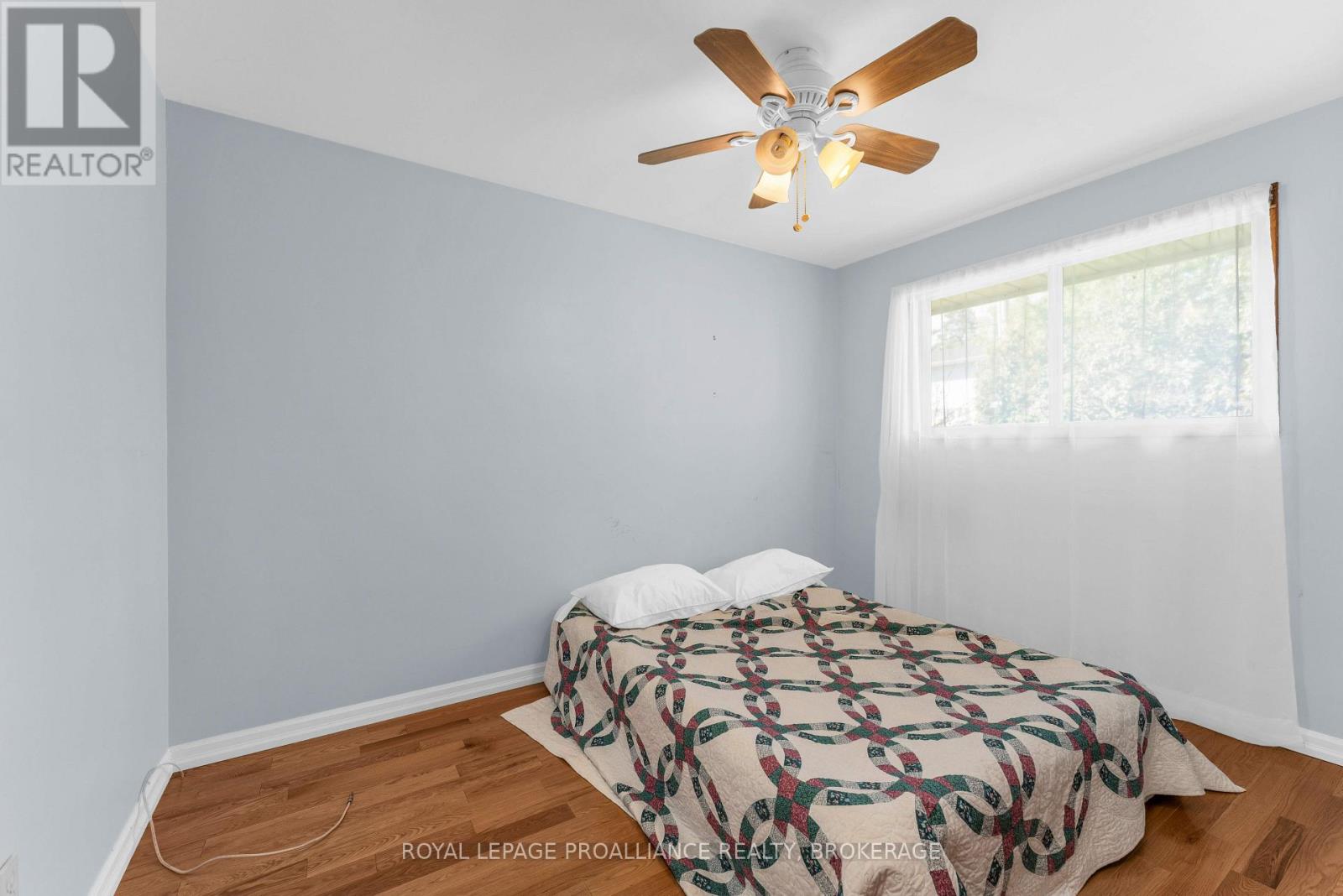 421 Windward Place Property Photo 25