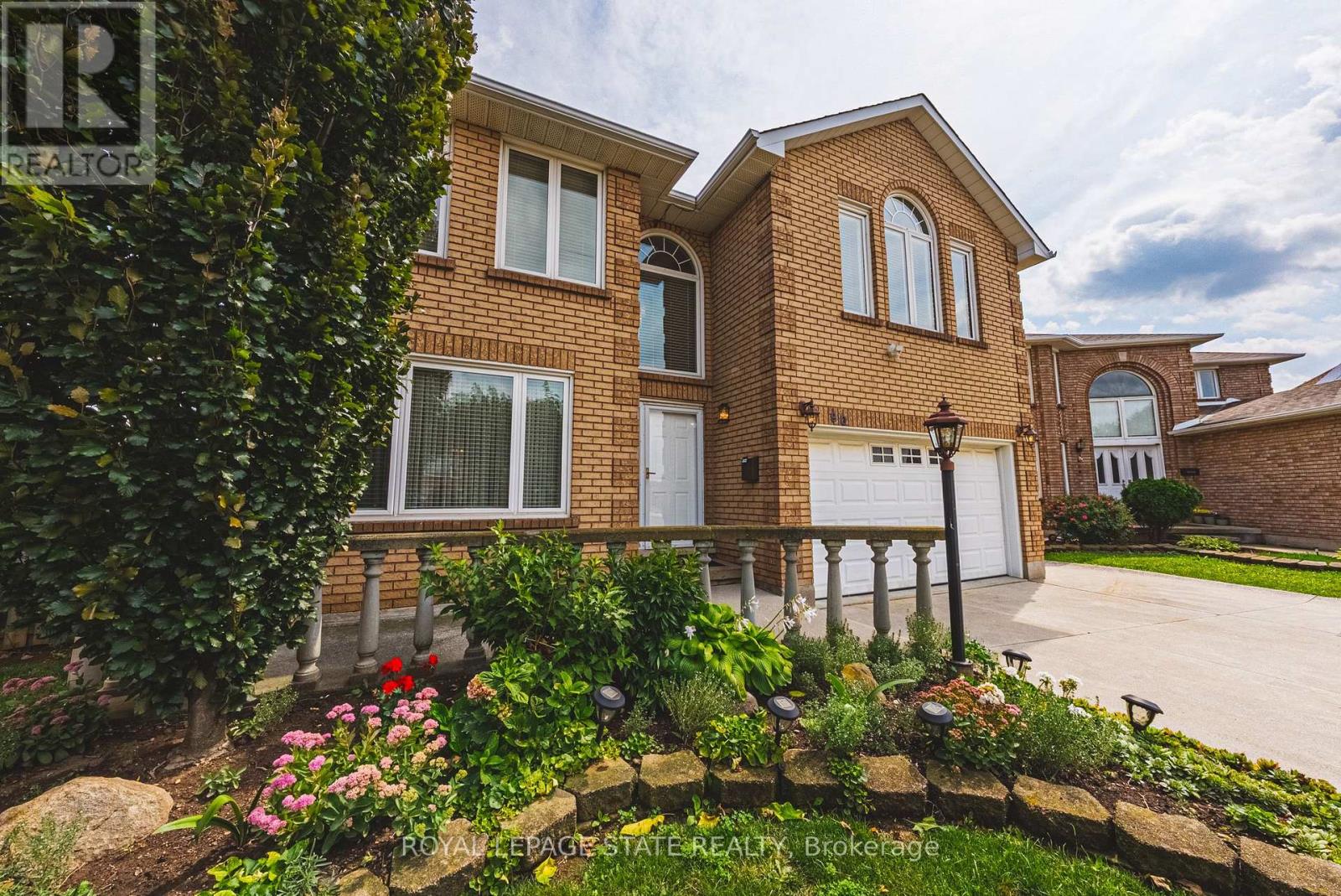90 Fairington Crescent Property Photo 4