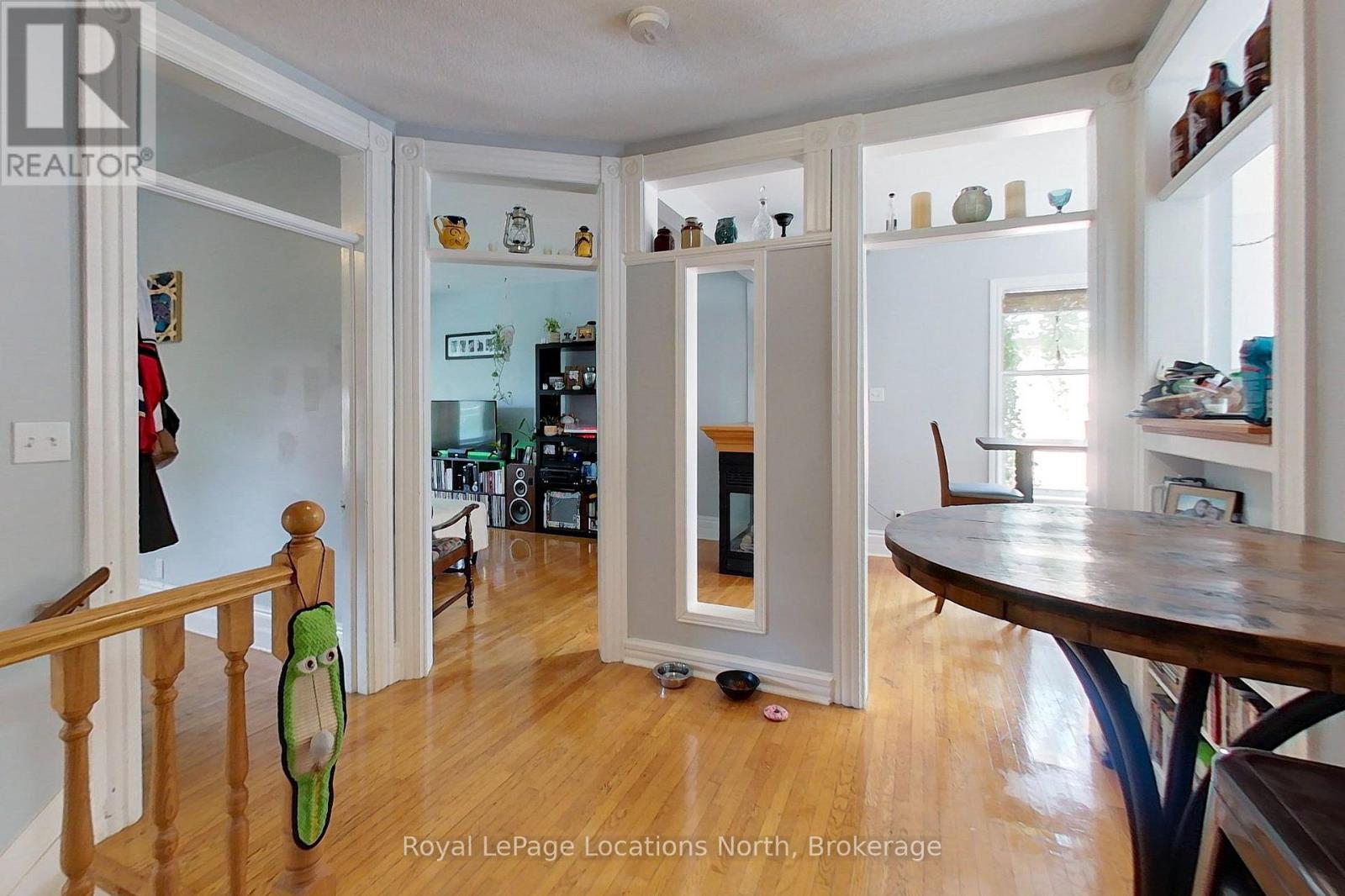 737 4th Avenue E Property Photo 21