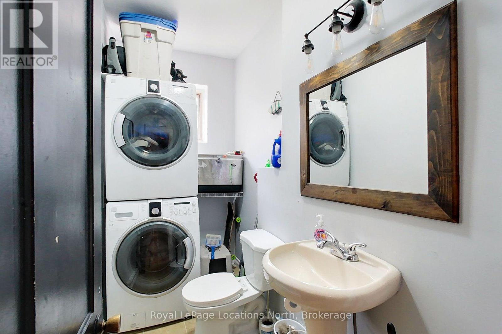 737 4th Avenue E Property Photo 30