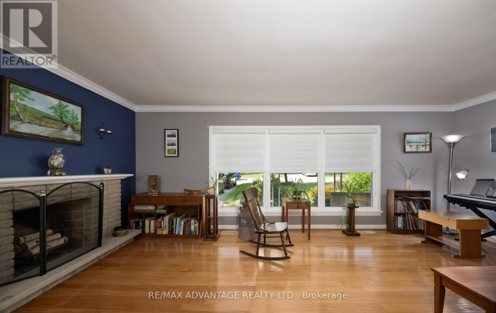 471 West Mile Road Property Photo 12