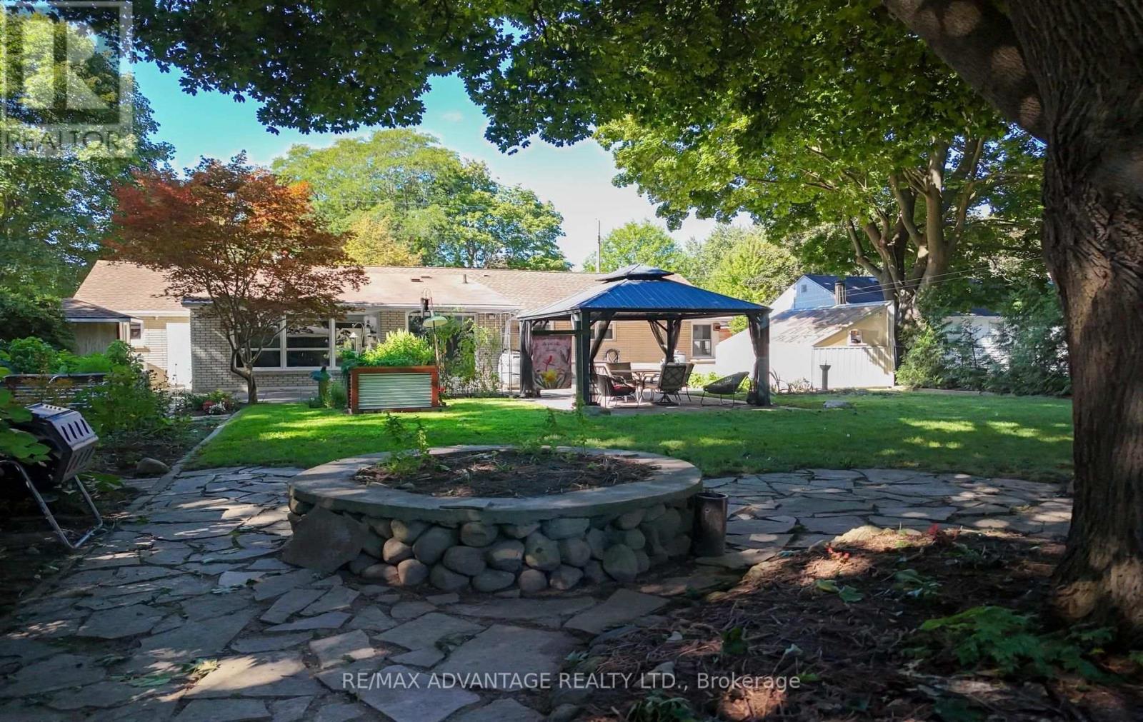 471 West Mile Road Property Photo 37