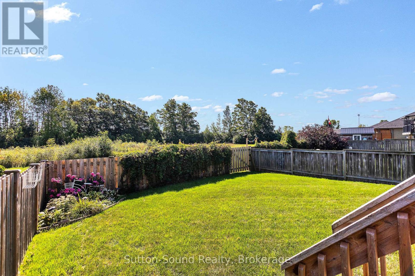 2327 10th Avenue E Property Photo 8
