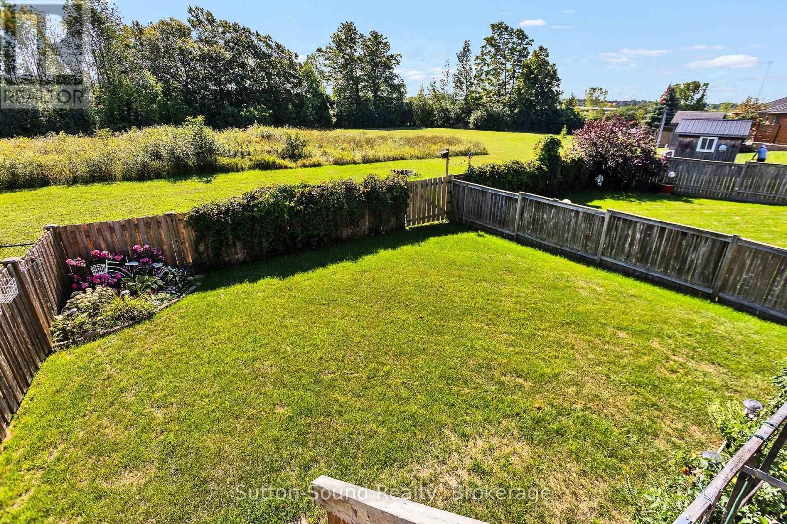 2327 10th Avenue E Property Photo 9