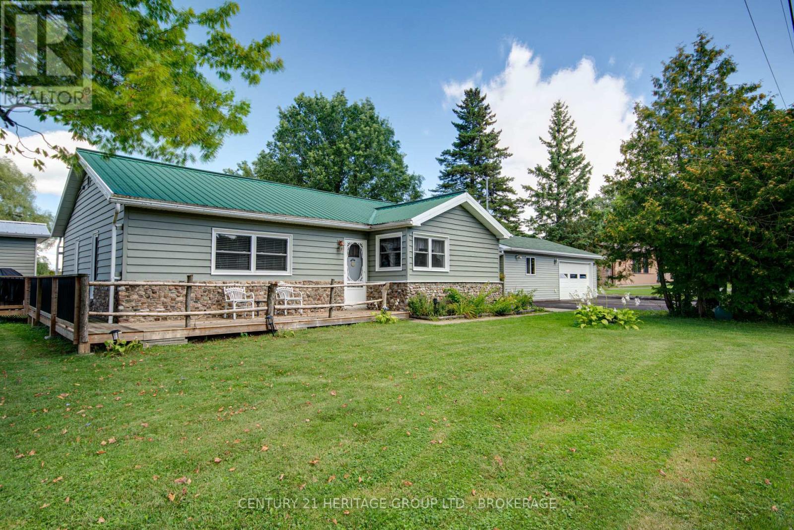492 Kingston Mills Road Property Photo 1