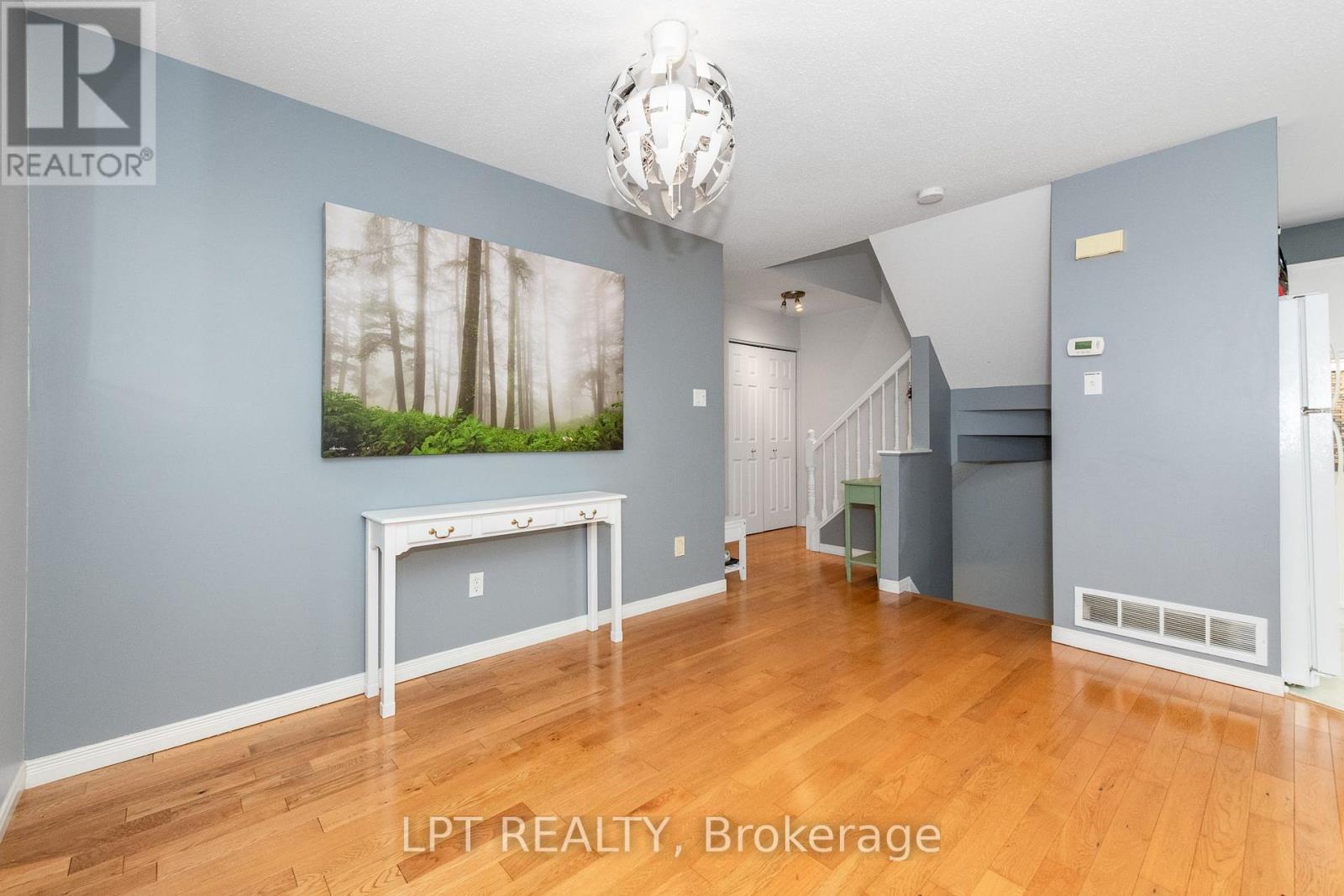61 Tobermory Crescent Property Photo 9