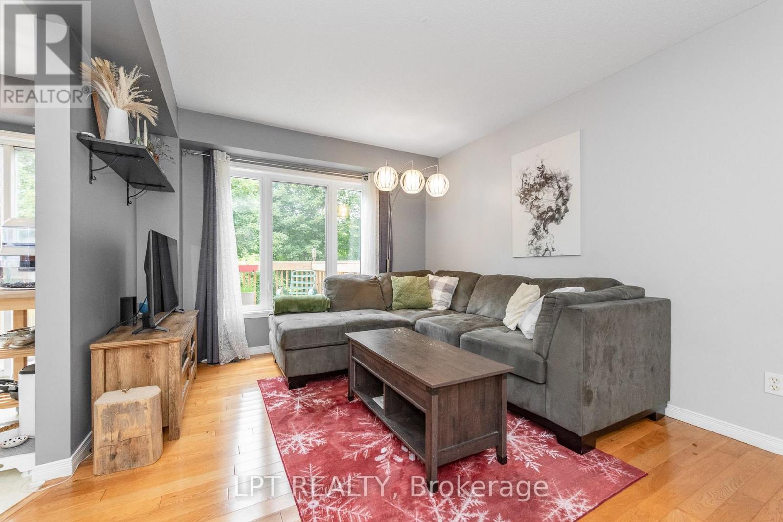 61 Tobermory Crescent Property Photo 10