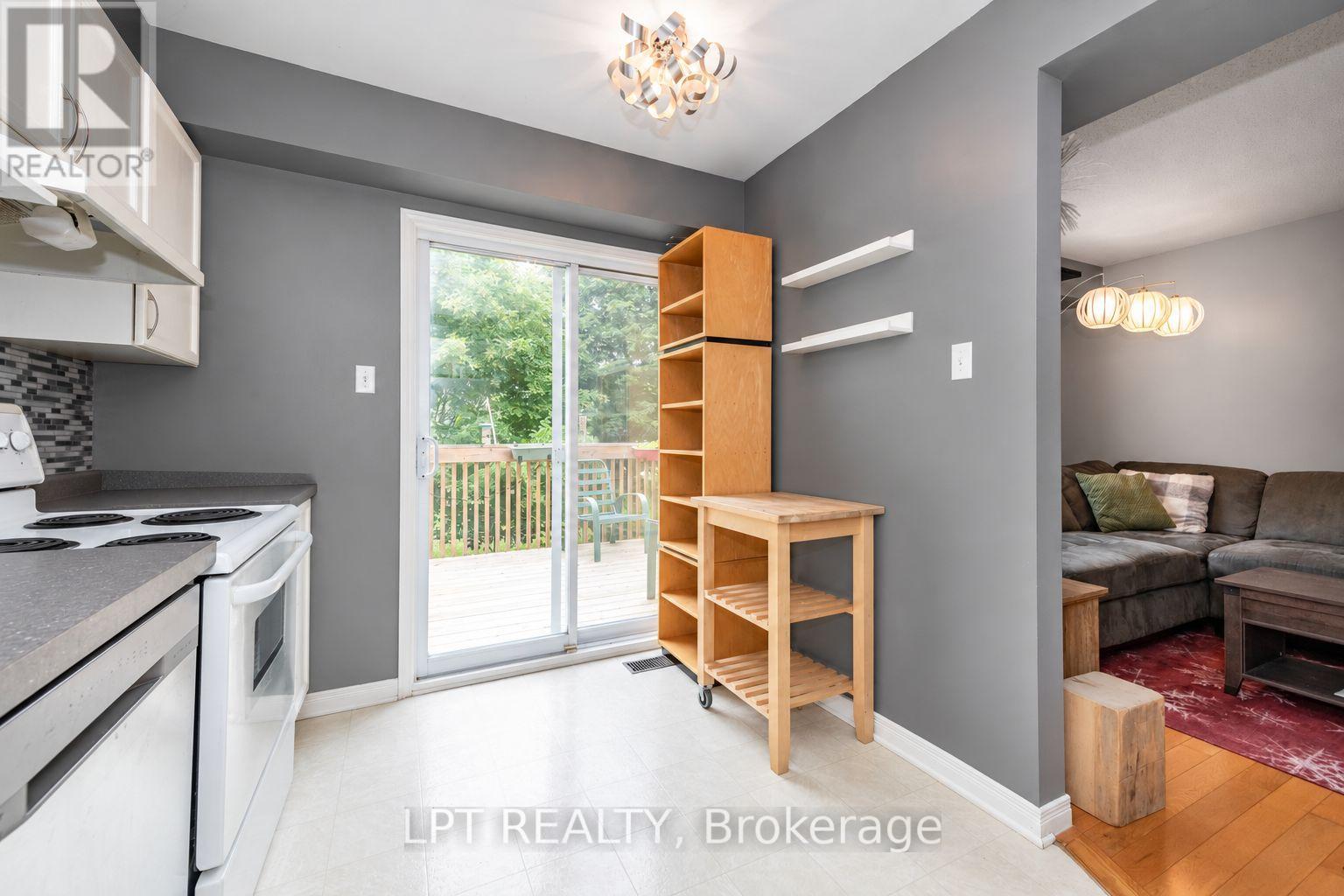 61 Tobermory Crescent Property Photo 16