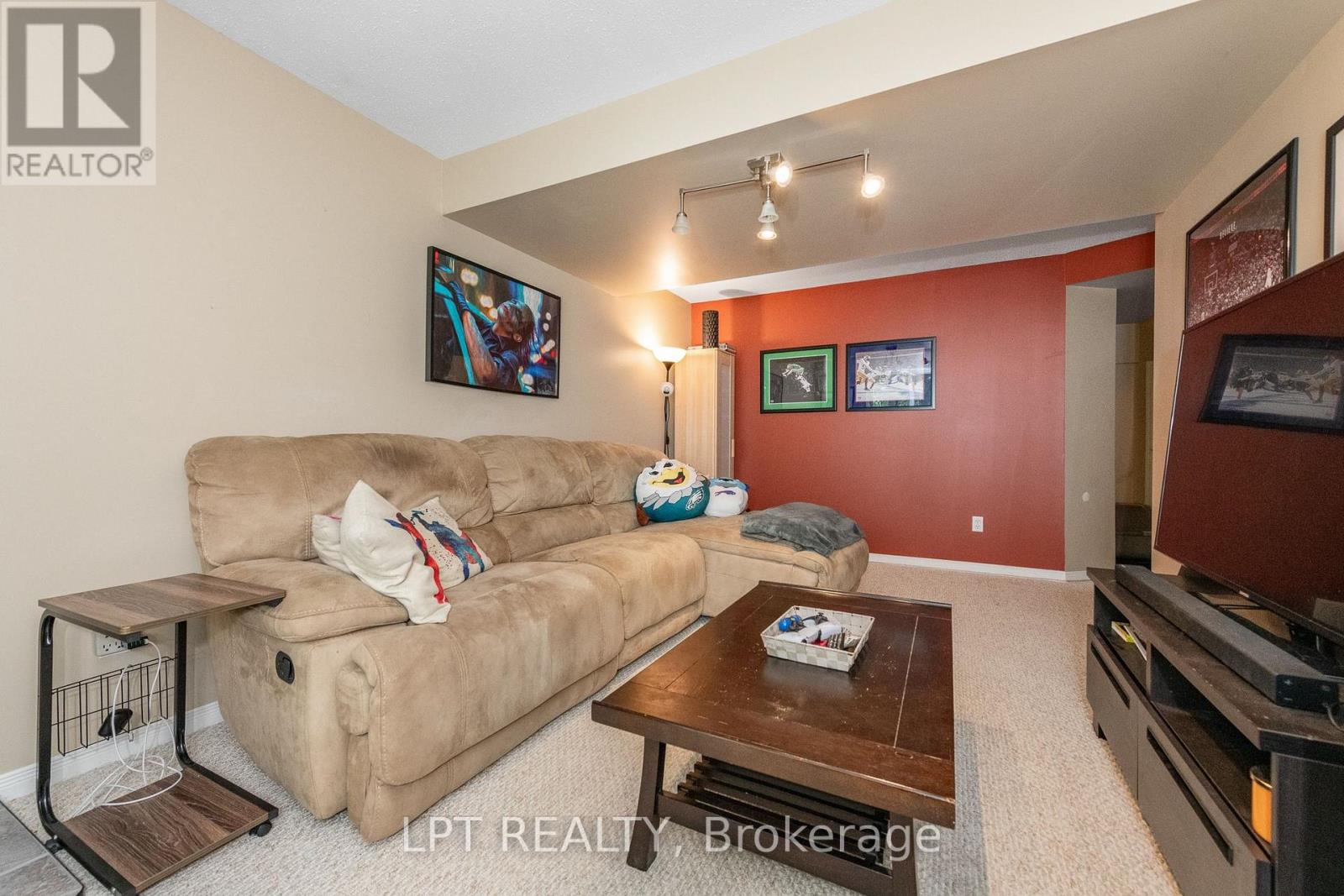 61 Tobermory Crescent Property Photo 26