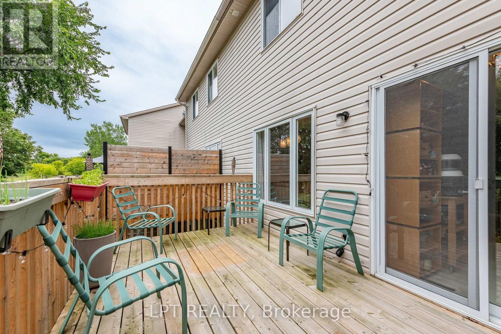 61 Tobermory Crescent Property Photo 29