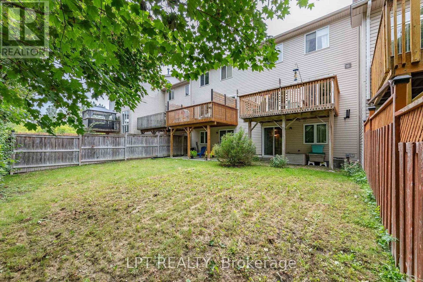 61 Tobermory Crescent Property Photo 36