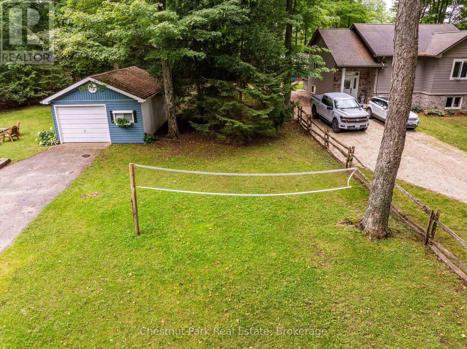 622454 Sideroad 7 Property Photo 38