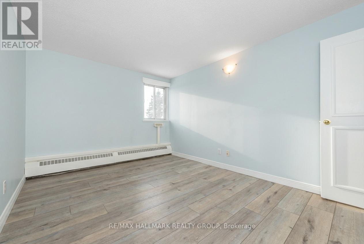 #214 - 1505 Baseline Road Property Photo 18