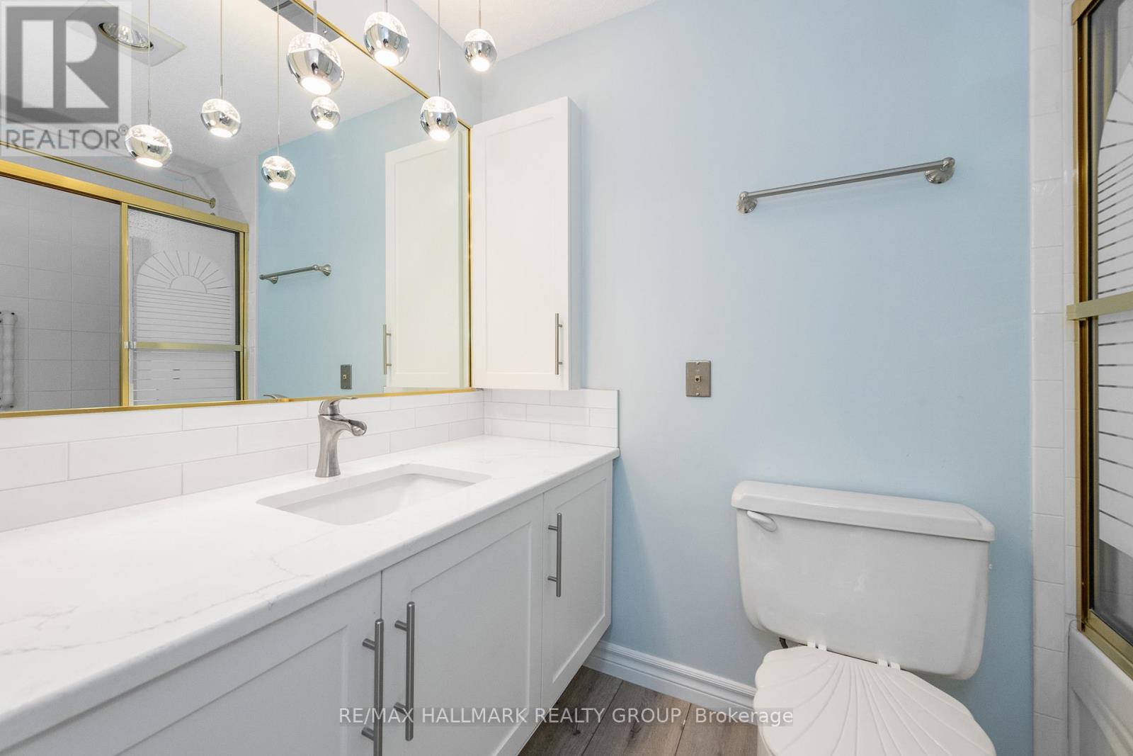 #214 - 1505 Baseline Road Property Photo 24
